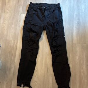 Women’s Black Distressed Jeans